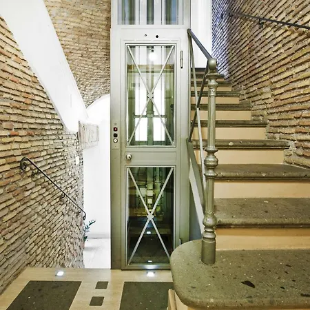 Arenula Luxury Apartment-2